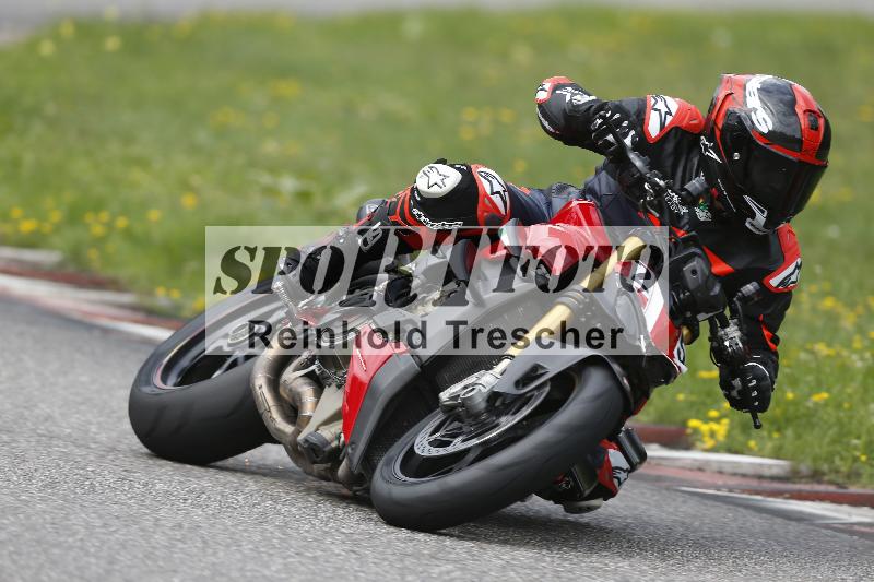 /37 28.07.2025 Dunlop Ride und Test Day ADR/Einsteiger gruen/25